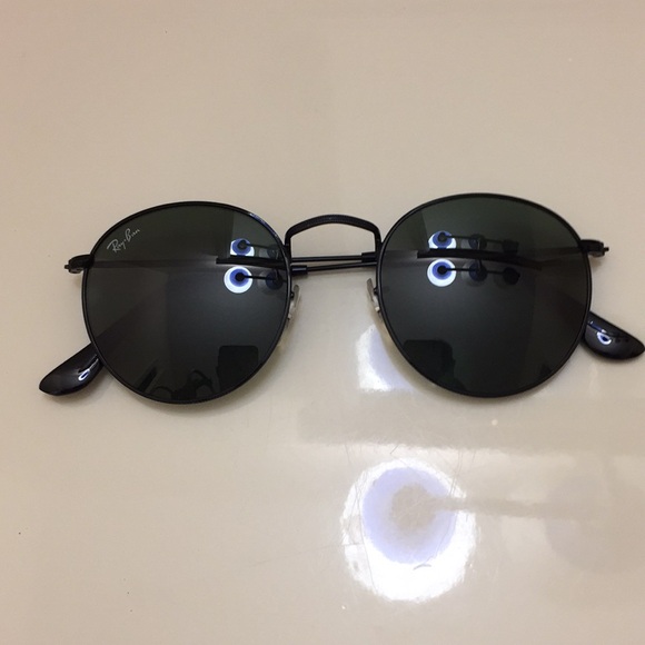 Ray-BanRounds (sunglasses only) - Picture 1 of 13